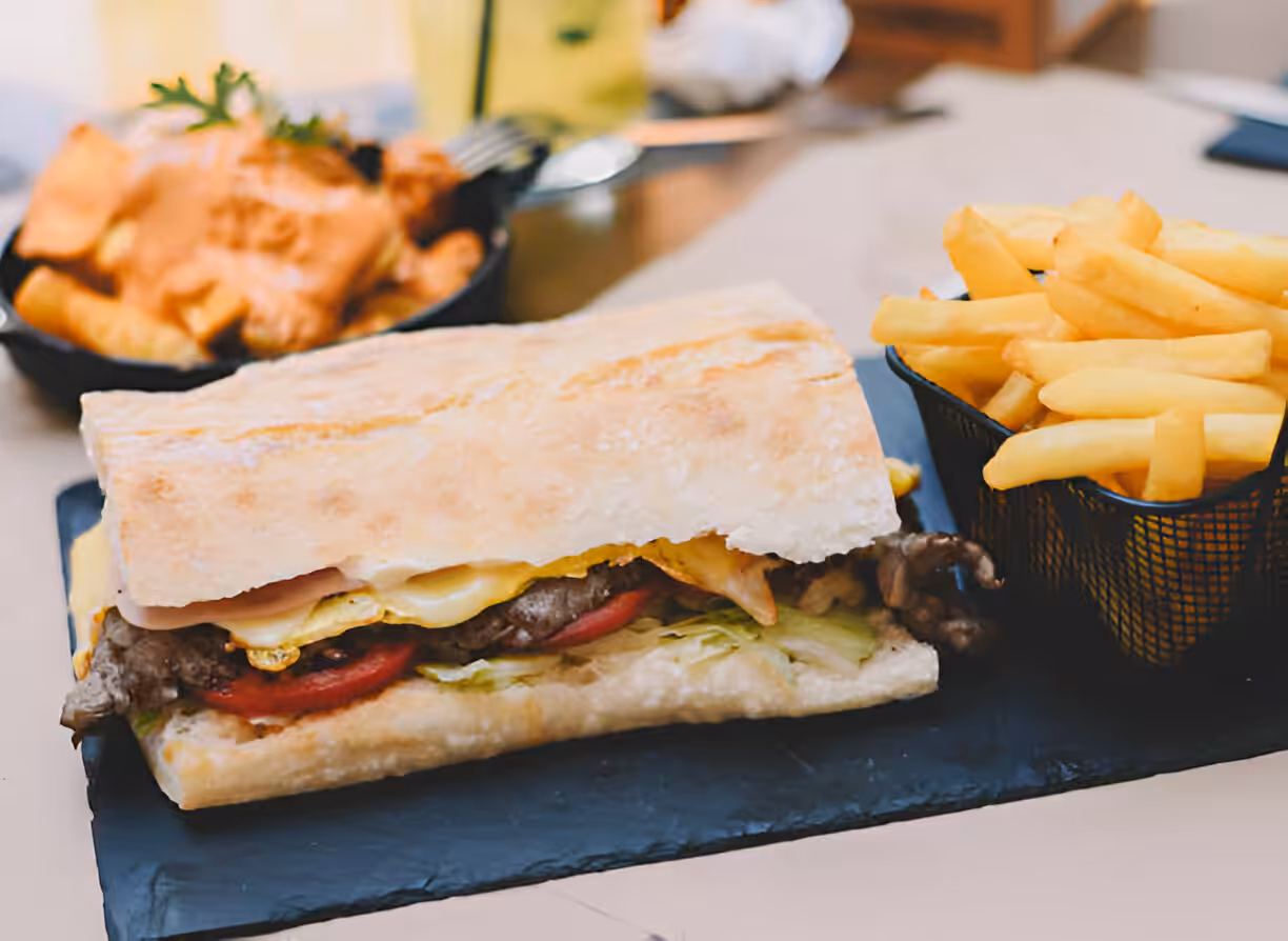 Cheeseburger crunch wrap