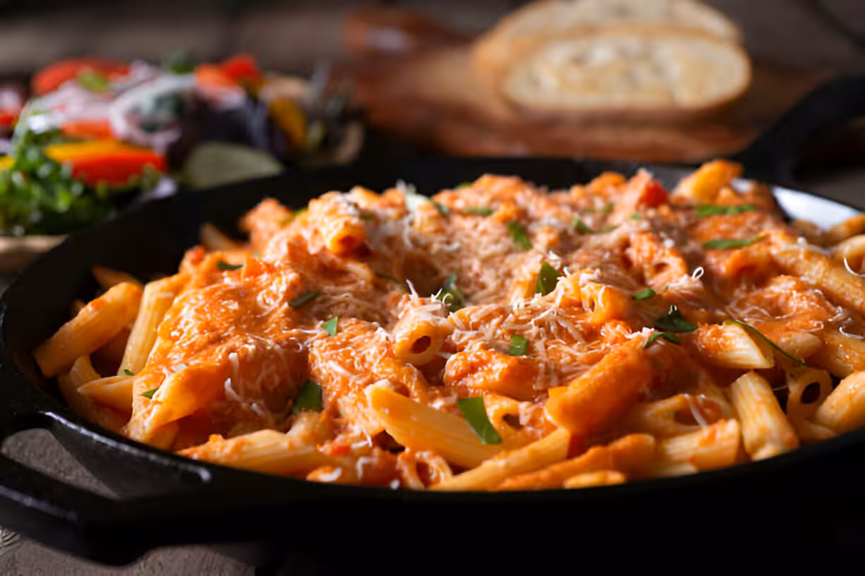 Creamy Basil Tomato Pasta