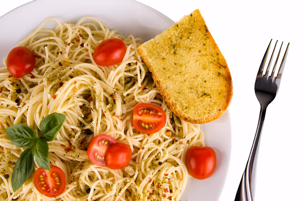 Spaghetti Stuffed Garlic Bread