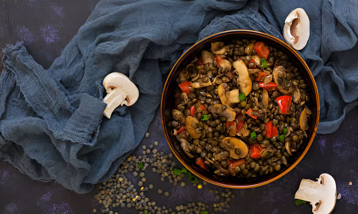 Hearty Vegan Lentil Mushroom Stew